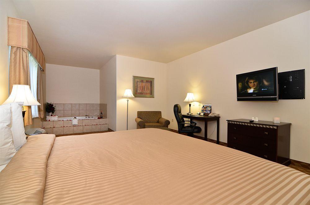 Best Western Plus Battleground Inn & Suites Battle Ground Екстер'єр фото
