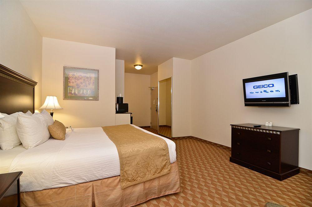 Best Western Plus Battleground Inn & Suites Battle Ground Екстер'єр фото