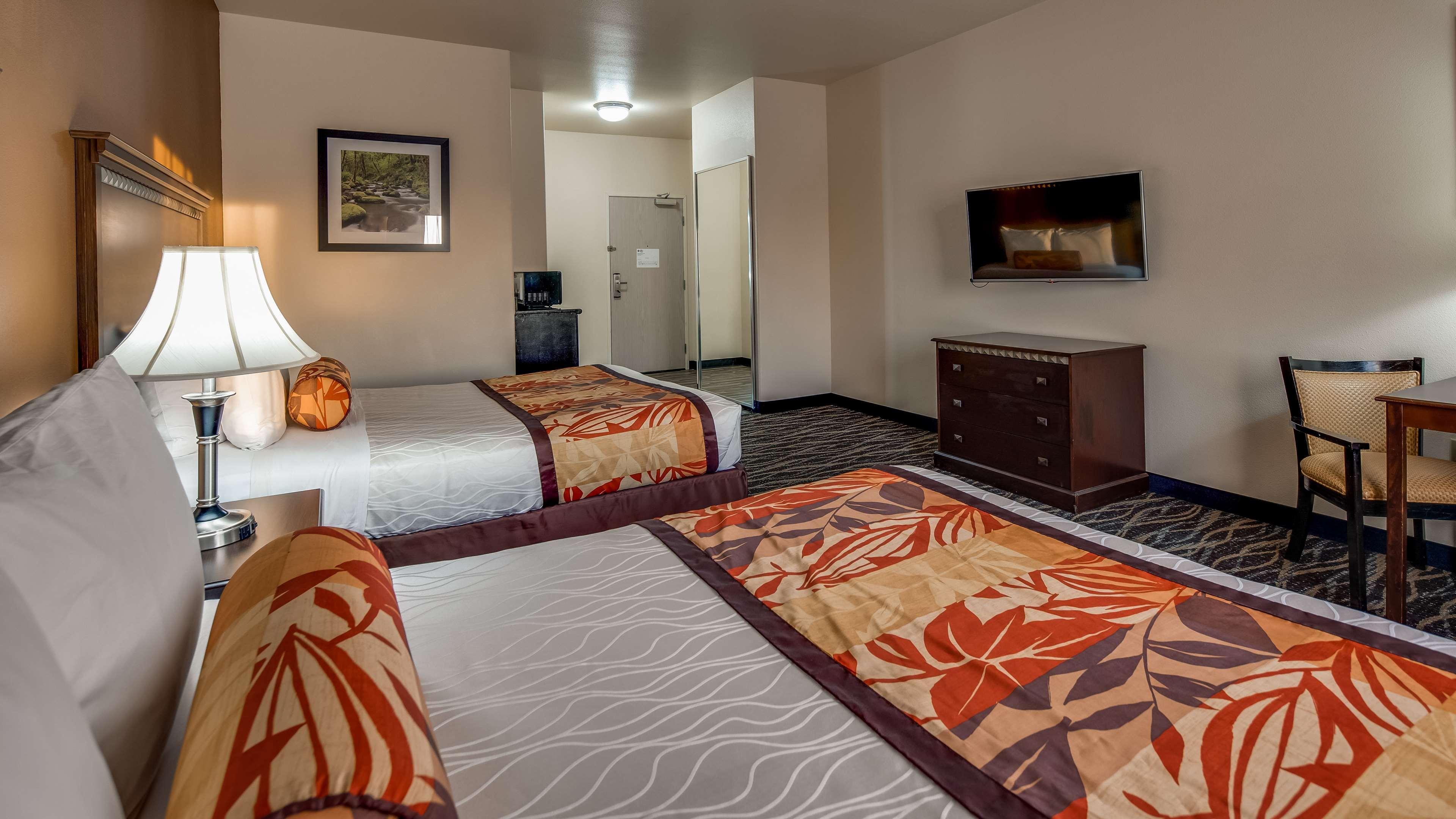 Best Western Plus Battleground Inn & Suites Battle Ground Екстер'єр фото