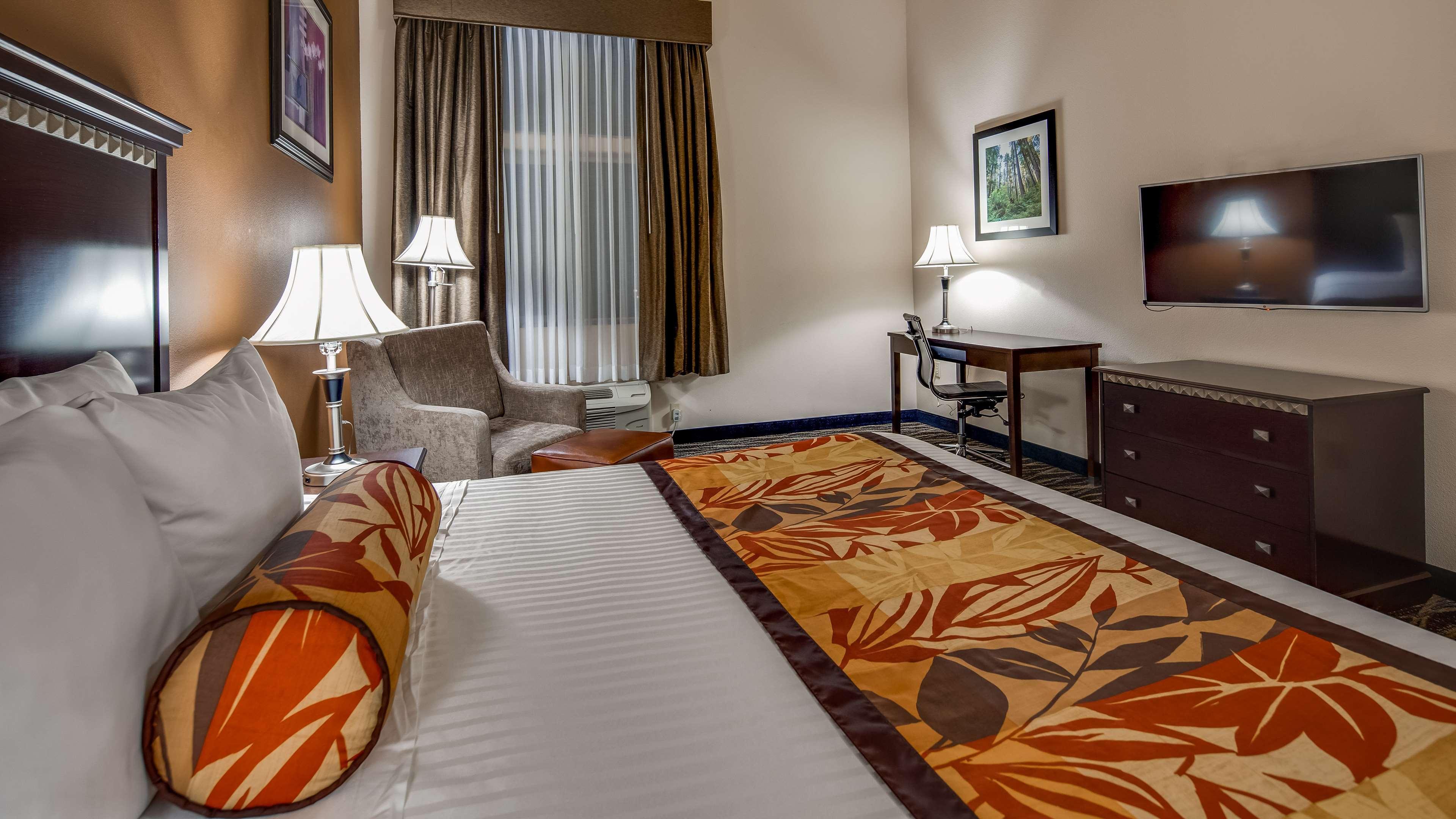 Best Western Plus Battleground Inn & Suites Battle Ground Екстер'єр фото