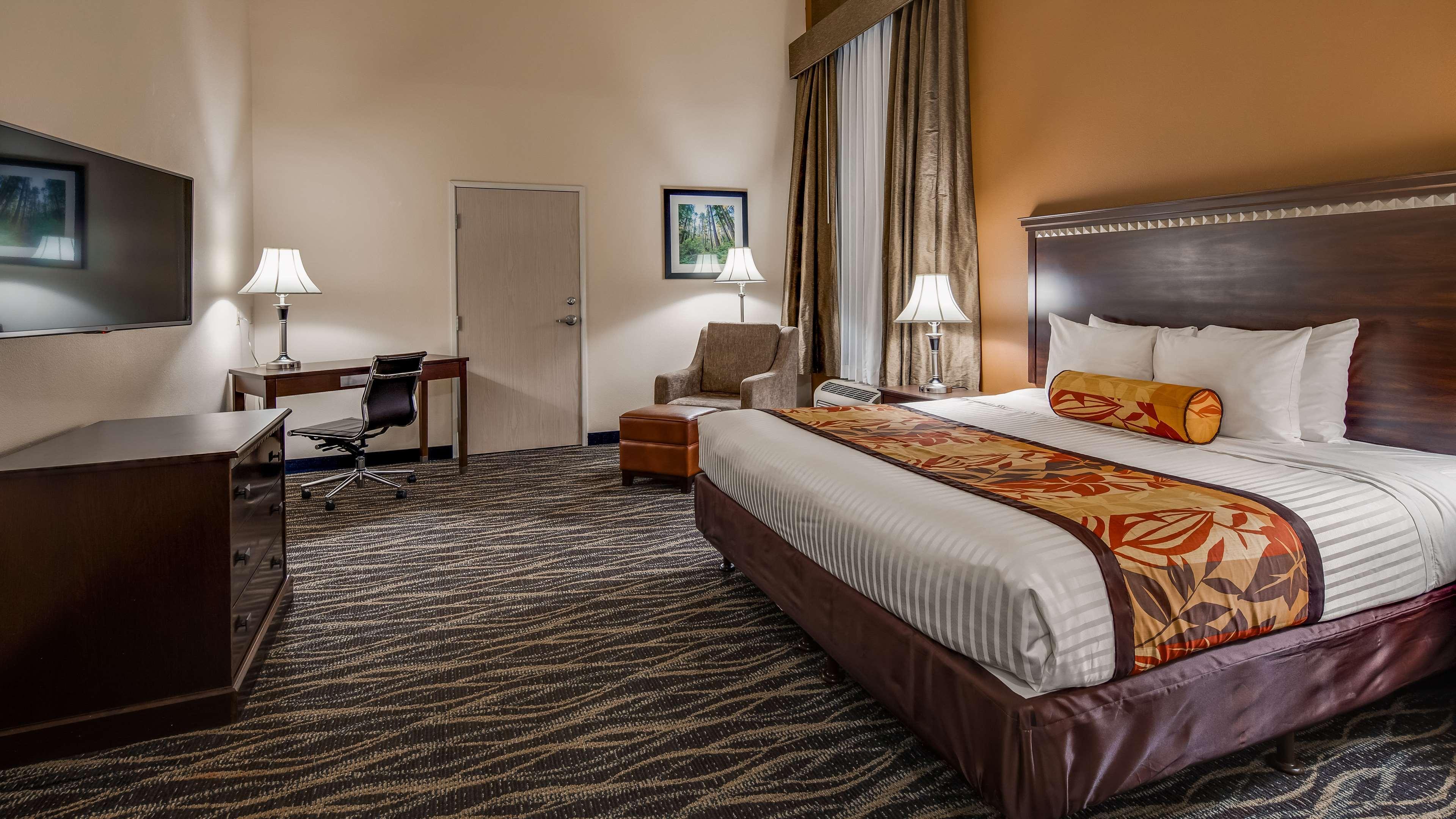 Best Western Plus Battleground Inn & Suites Battle Ground Екстер'єр фото