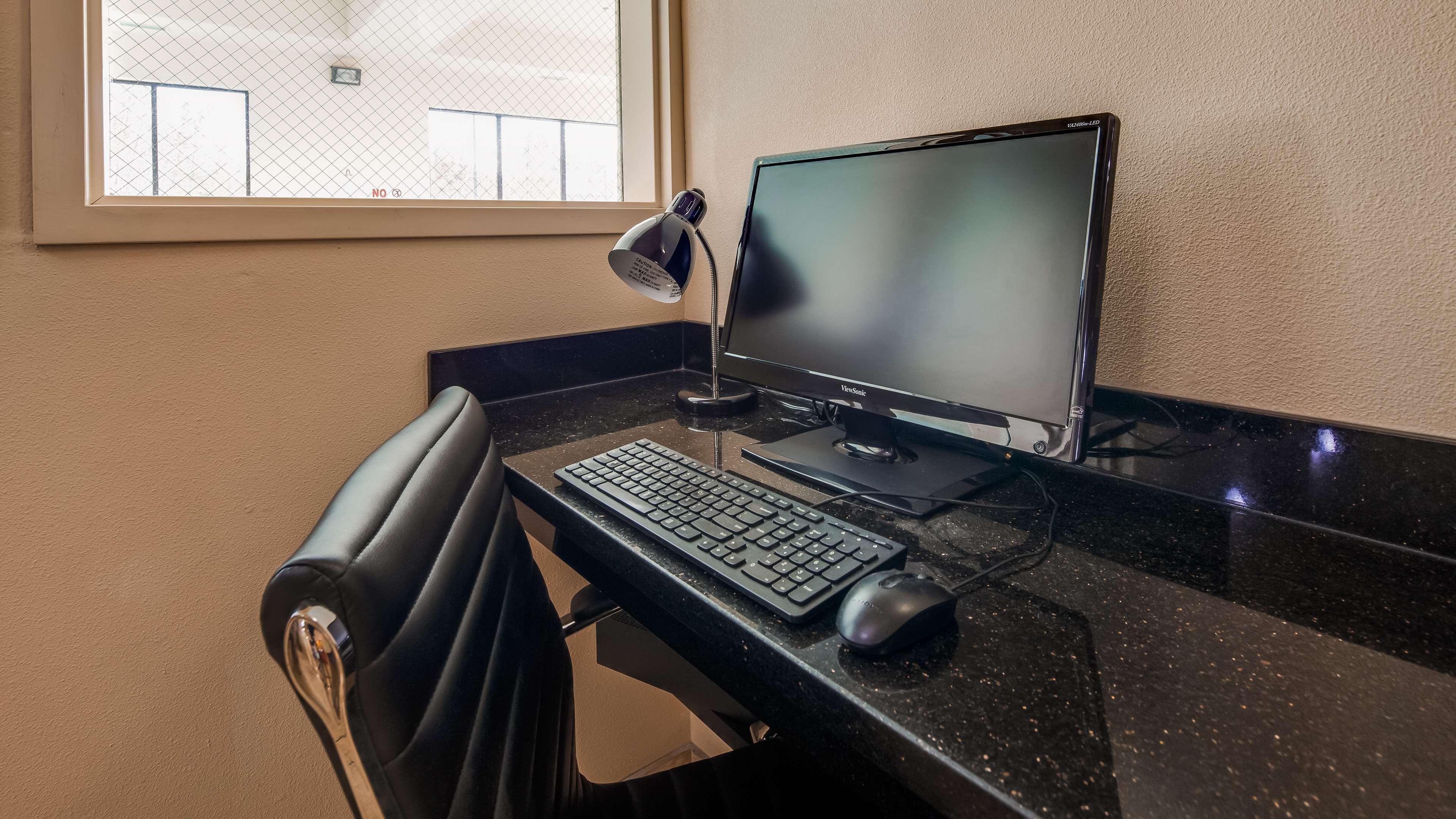 Best Western Plus Battleground Inn & Suites Battle Ground Екстер'єр фото