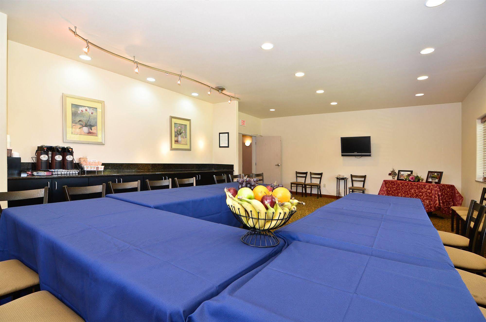 Best Western Plus Battleground Inn & Suites Battle Ground Екстер'єр фото