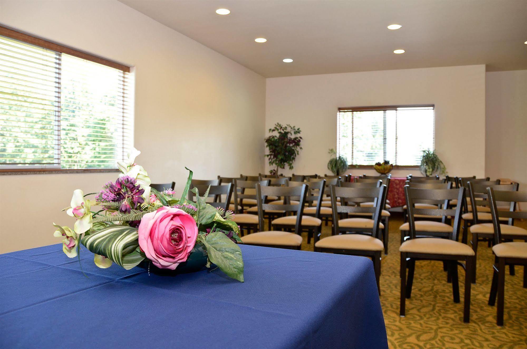 Best Western Plus Battleground Inn & Suites Battle Ground Екстер'єр фото